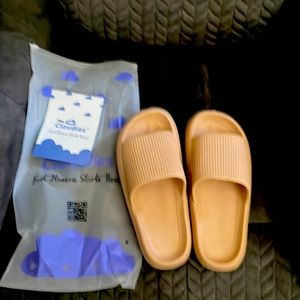 Original Cloudies NWT